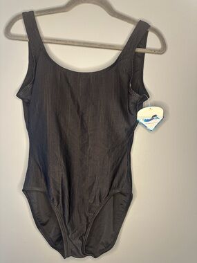 Catalina One pc Swimsuit Lycra 1x-16W black nwt resort wear vacation beach